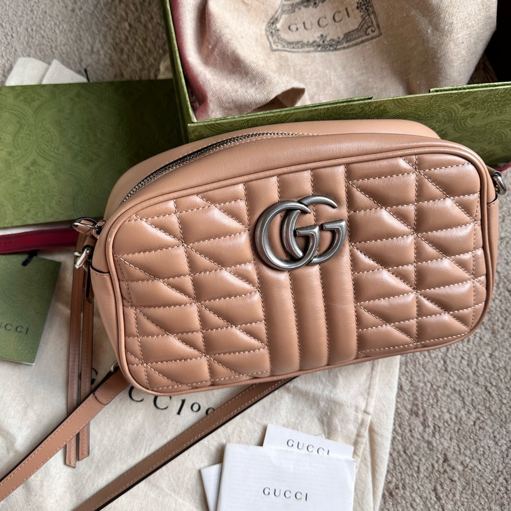 Gucci marmont small shoulder bag